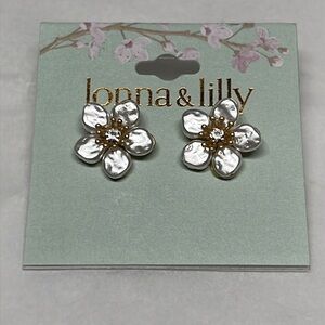 Lonna & Lilly White Floral Earrings with Gold Details